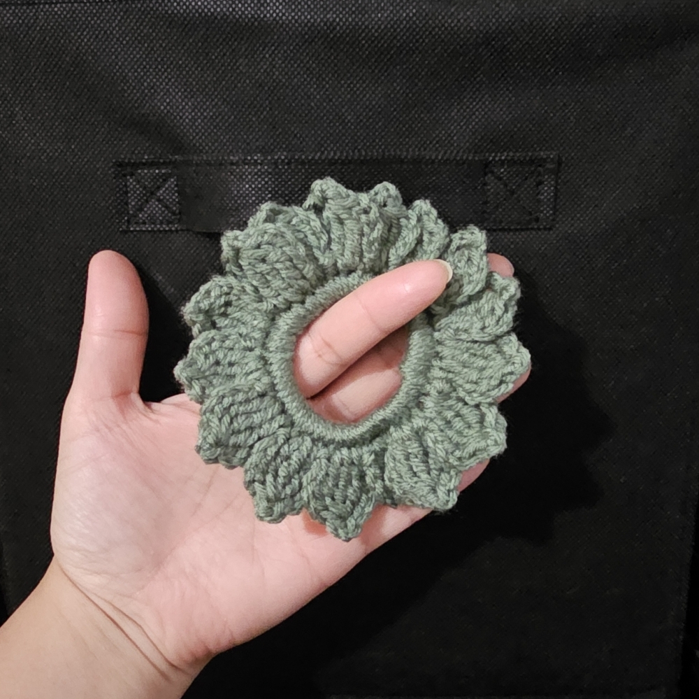 Crochet Flower Scrunchie - Picture 2 of 2